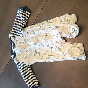 Set of 2 Space Themed Sleepers